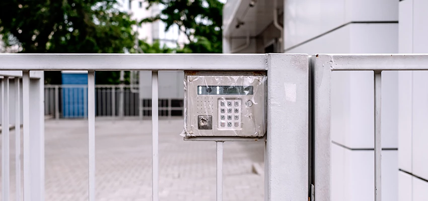 Gate Locks For Metal Gates in Holtville, California