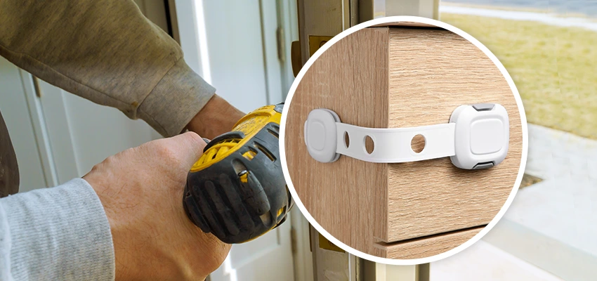 Childproof Sliding Door Locks in Holtville, CA